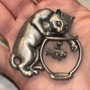 Vintage JJ Vintage Cat & Fishbowl Pewter Brooch